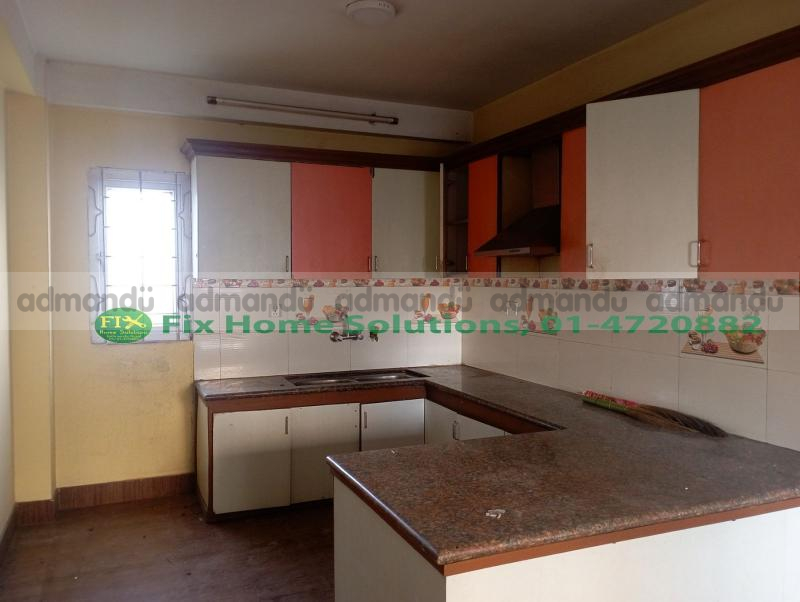 HOUSE FOR RENT AT GOLFUTAR