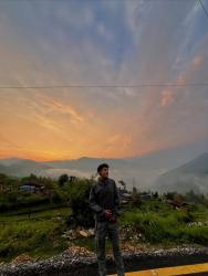 Tshering 
